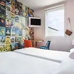 Hotelf1 Parc Des Expositions Hotel *
