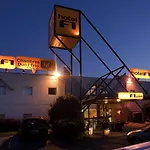 Hotelf1 Parc Des Expositions Hotel *