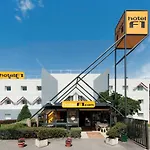 Hotelf1 Parc Des Expositions Hotel *