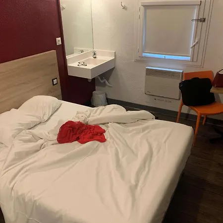 Hotel Hotelf1 Parc Des Expositions *
